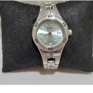 Fossil Blue Ladies Wristwatch Water Resistant 330 ft.